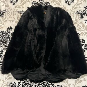 Genuine black fur cape, size m, very elegant!
